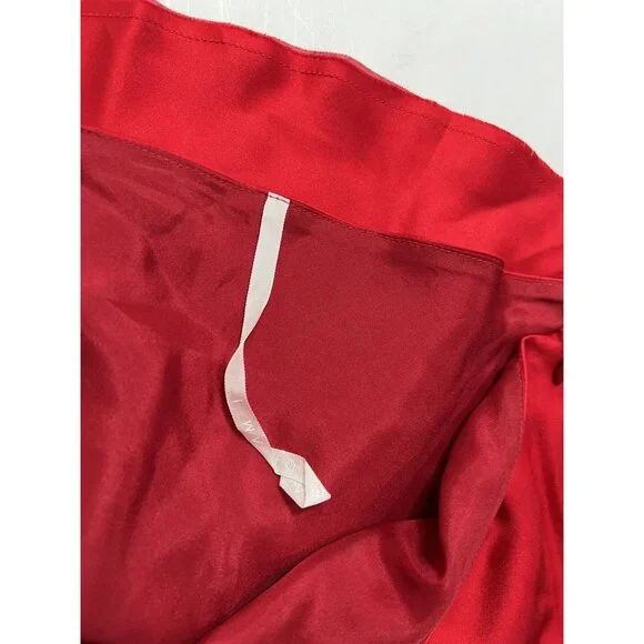 Are You Am I Itsi Skirt in Red - Picture 4 of 4